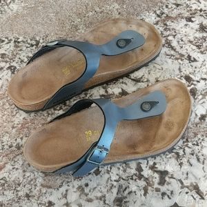 Birkenstock Gizeh sandals size 39 (size 8.5-9)